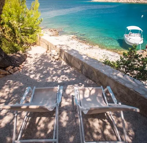 Aqua Вилла Басина